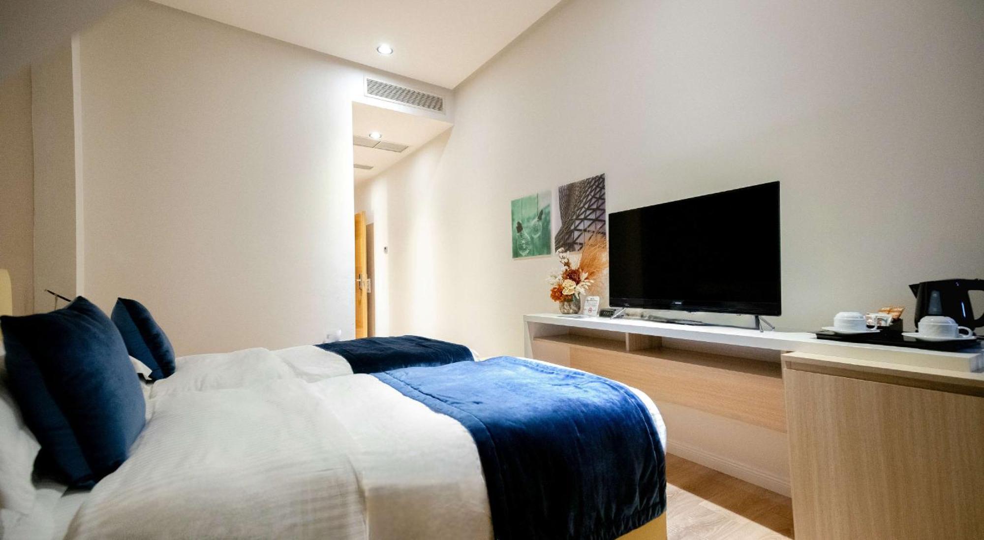 Western Premier Ark 4* Tirana