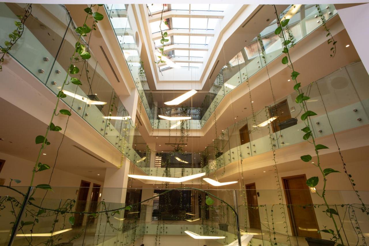 Hotel Western Premier Ark 4*